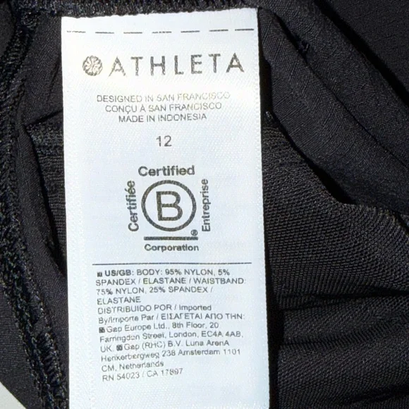 Athleta Black Trekkie Hiking Active Shorts Women’s Size 12 Zip Pockets 4” Inseam - Picture 8 of 8